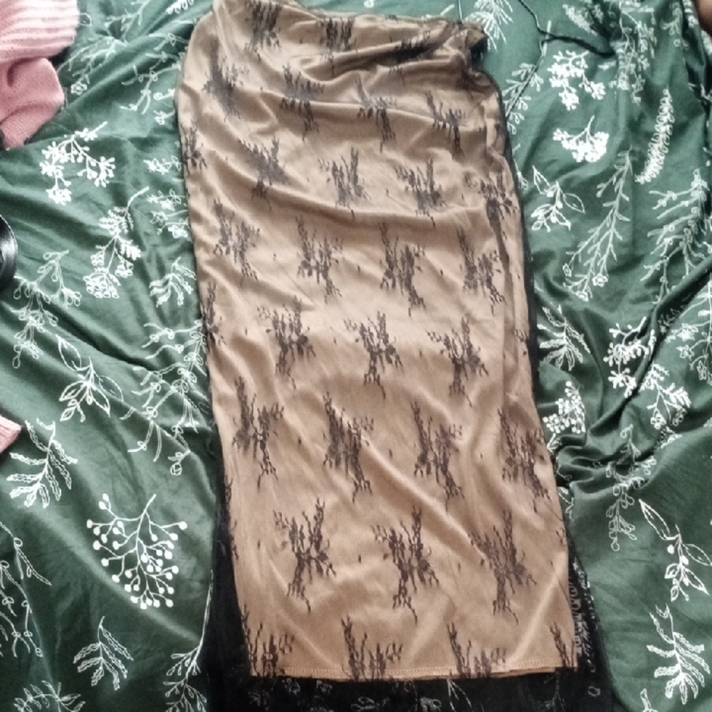 Chic Black and Tan Maxi Skirt
